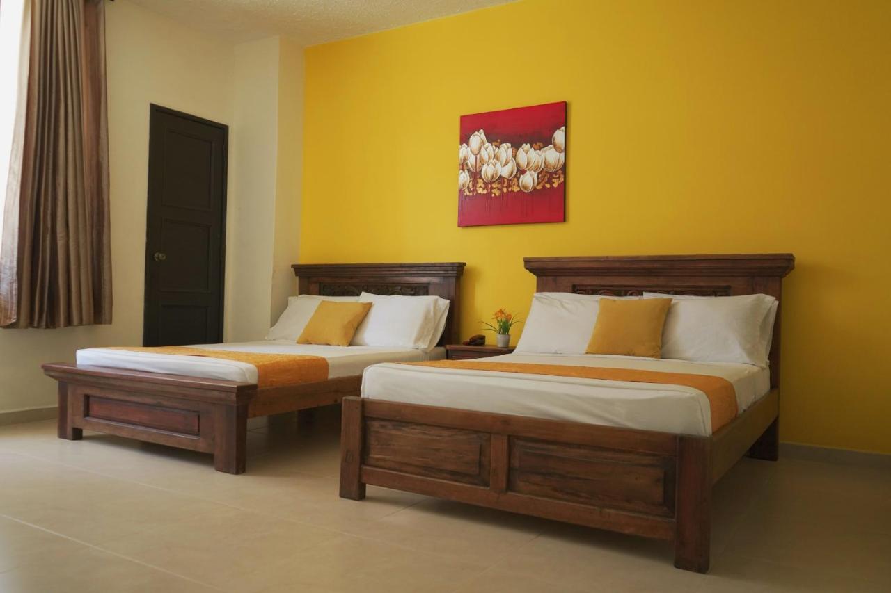 Hotel Cataluna - Soluciones Hoteleras Перейра Экстерьер фото