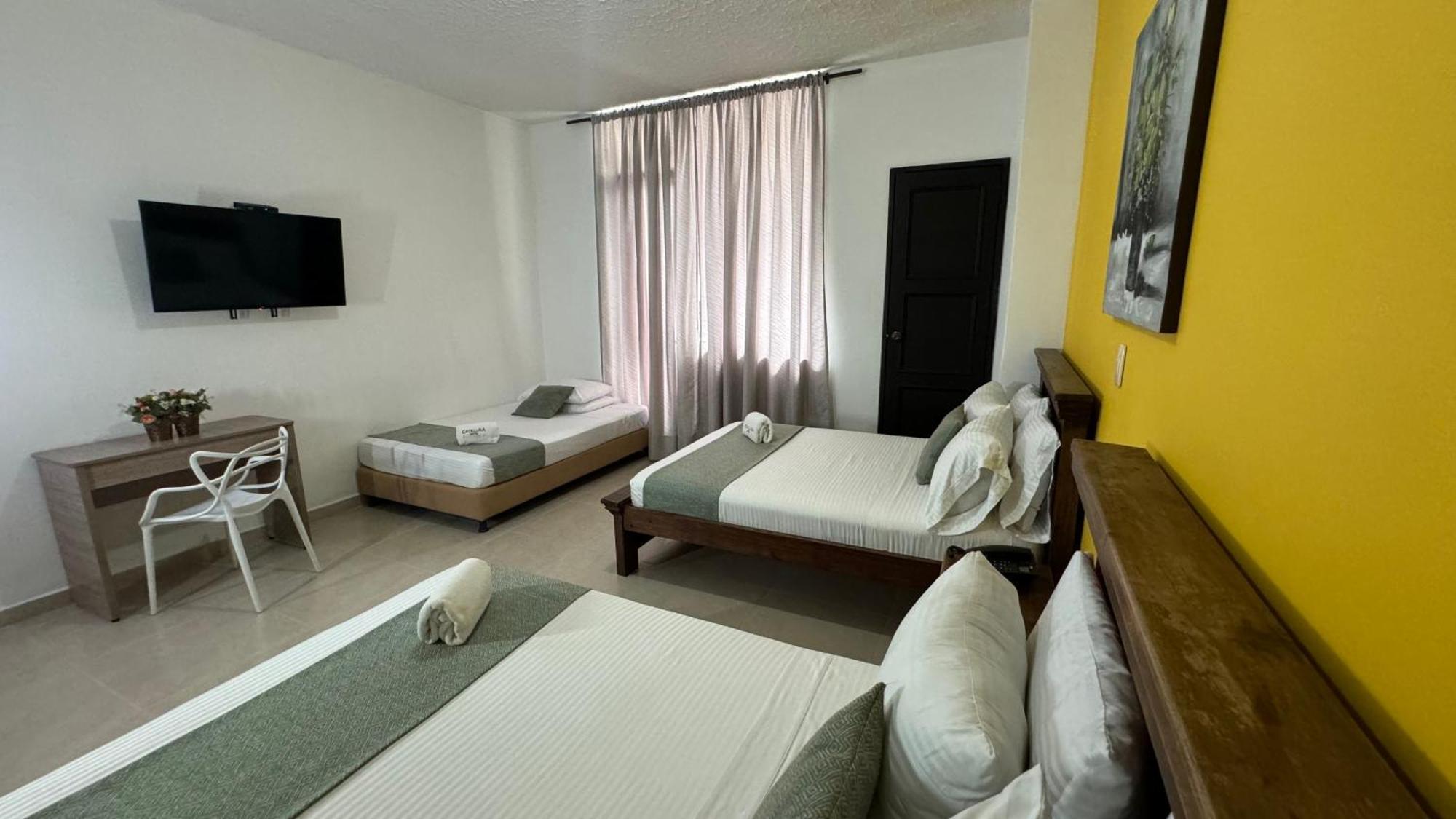 Hotel Cataluna - Soluciones Hoteleras Перейра Экстерьер фото