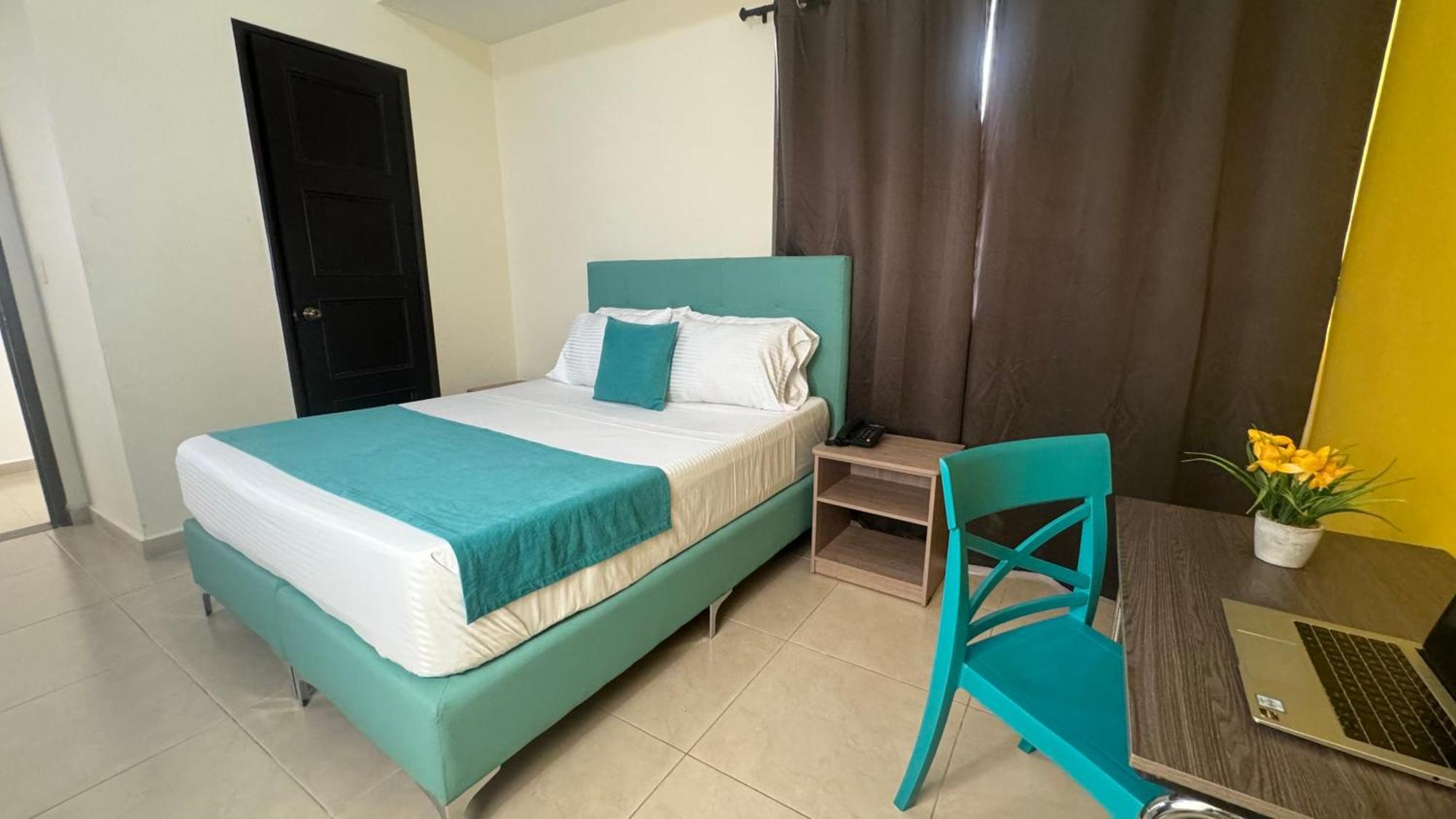 Hotel Cataluna - Soluciones Hoteleras Перейра Экстерьер фото
