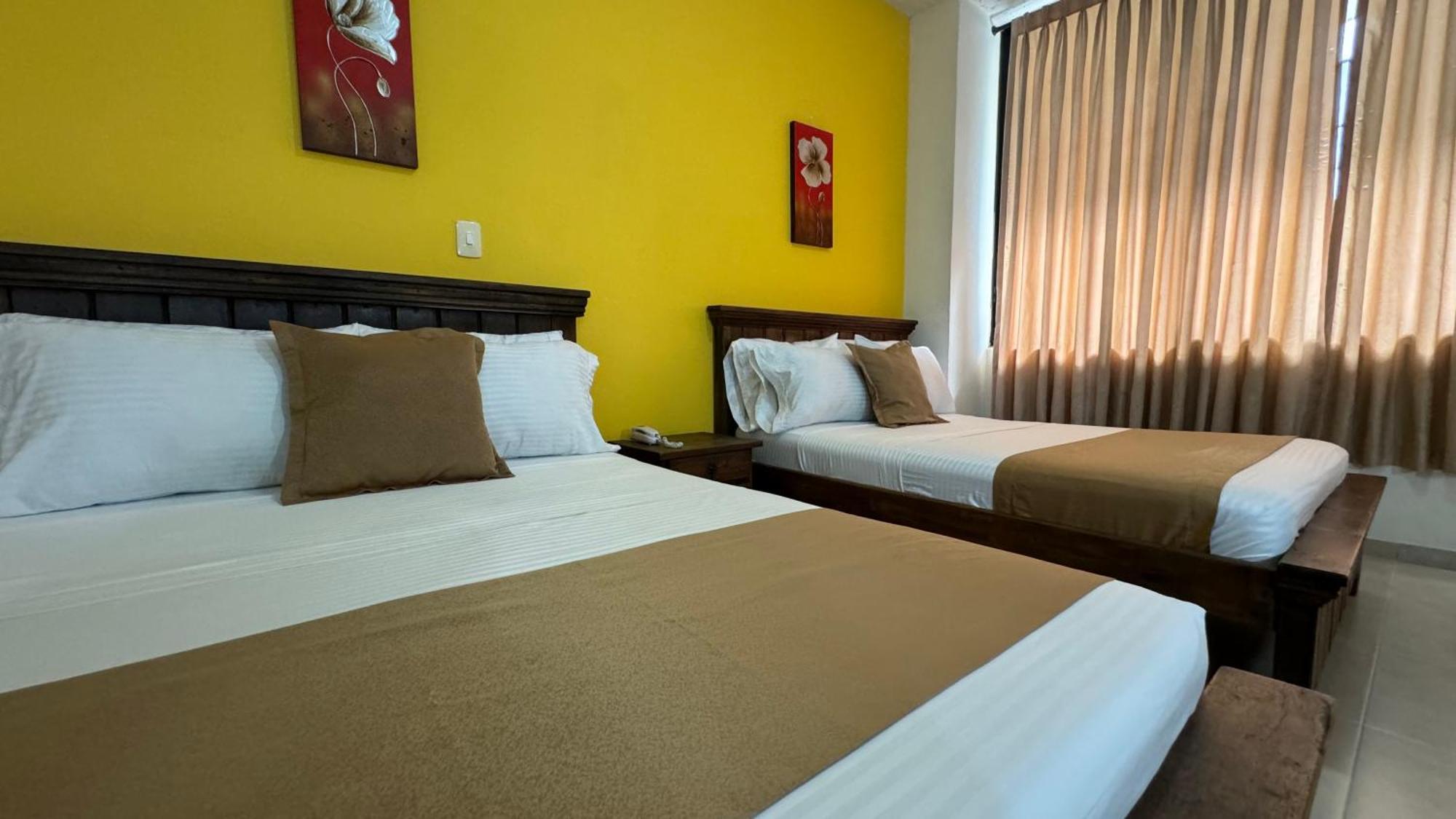 Hotel Cataluna - Soluciones Hoteleras Перейра Экстерьер фото