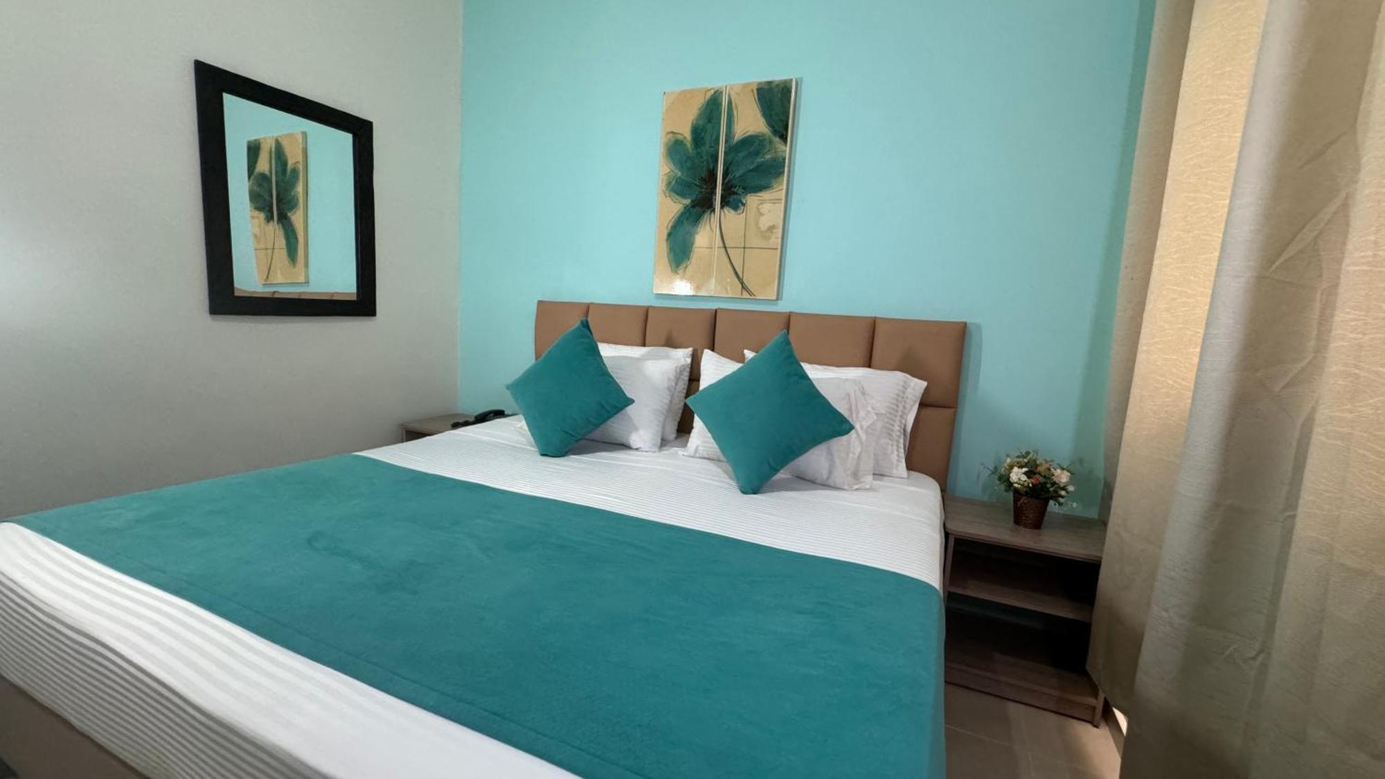 Hotel Cataluna - Soluciones Hoteleras Перейра Экстерьер фото