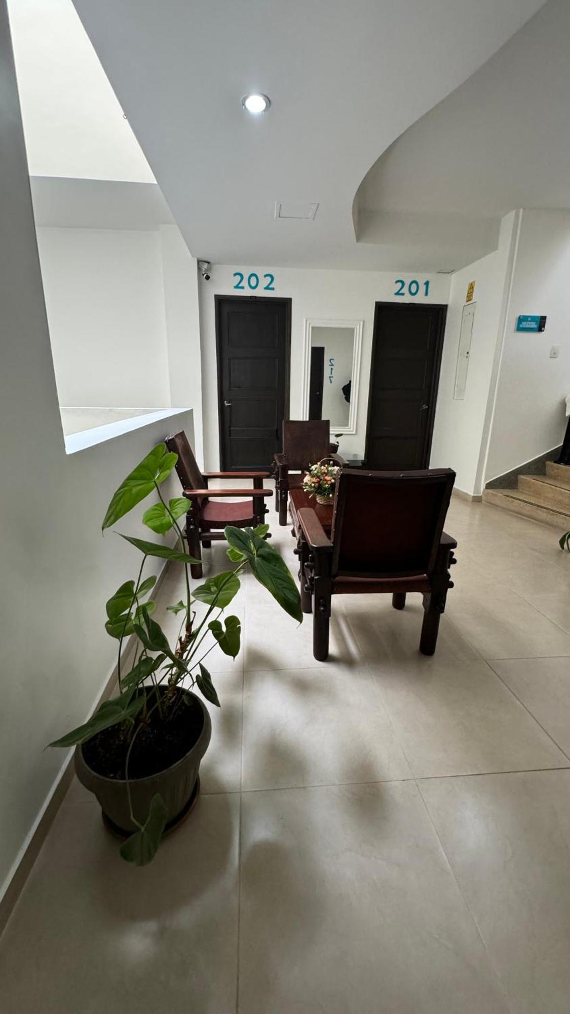 Hotel Cataluna - Soluciones Hoteleras Перейра Экстерьер фото